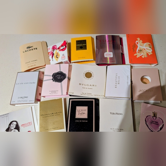 Assorted Samples Collection - Picture 3 of 3